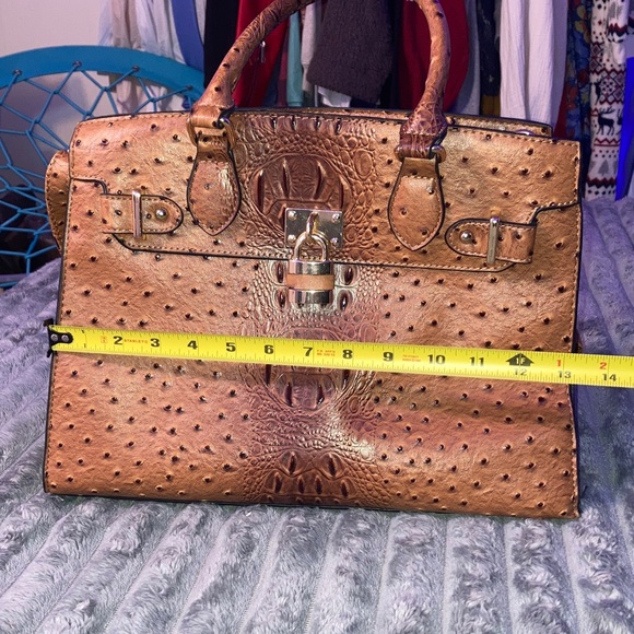 Dasein Elegant Brown croc and ostrich embossed hand bag - Picture 12 of 14